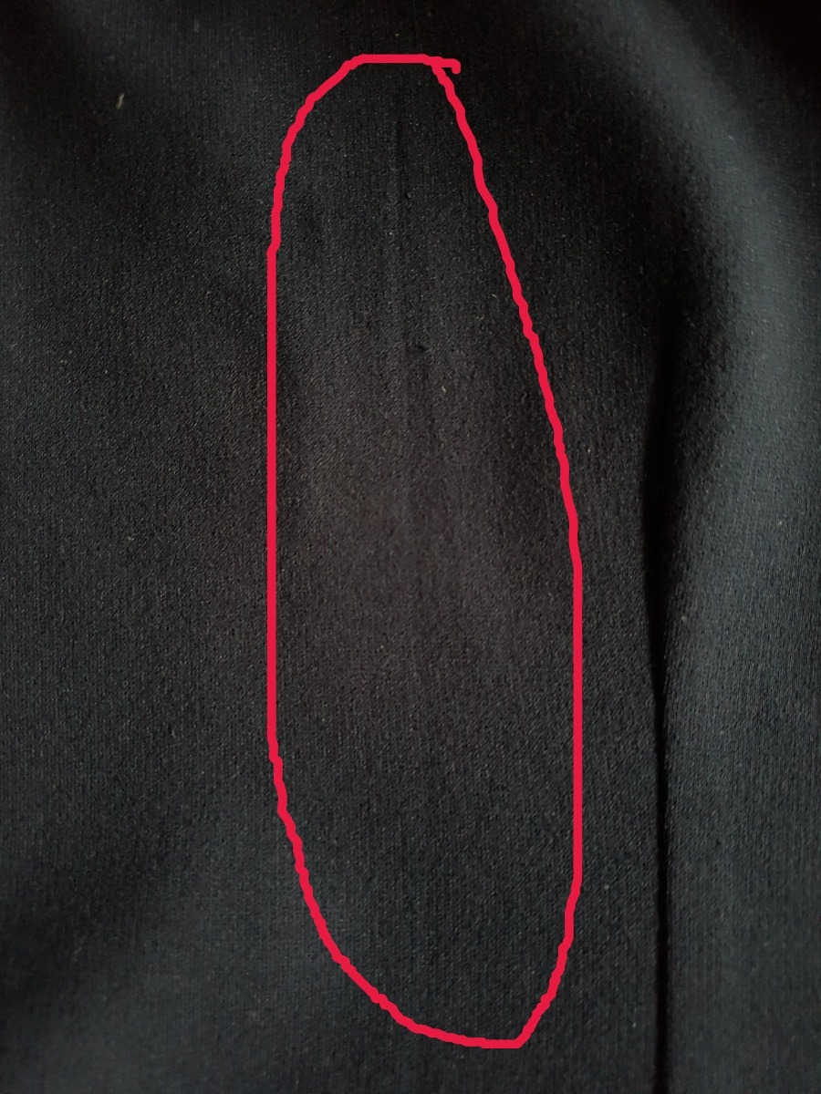Abnäherschatten Der Abnäherschatten ist rot umkringelt